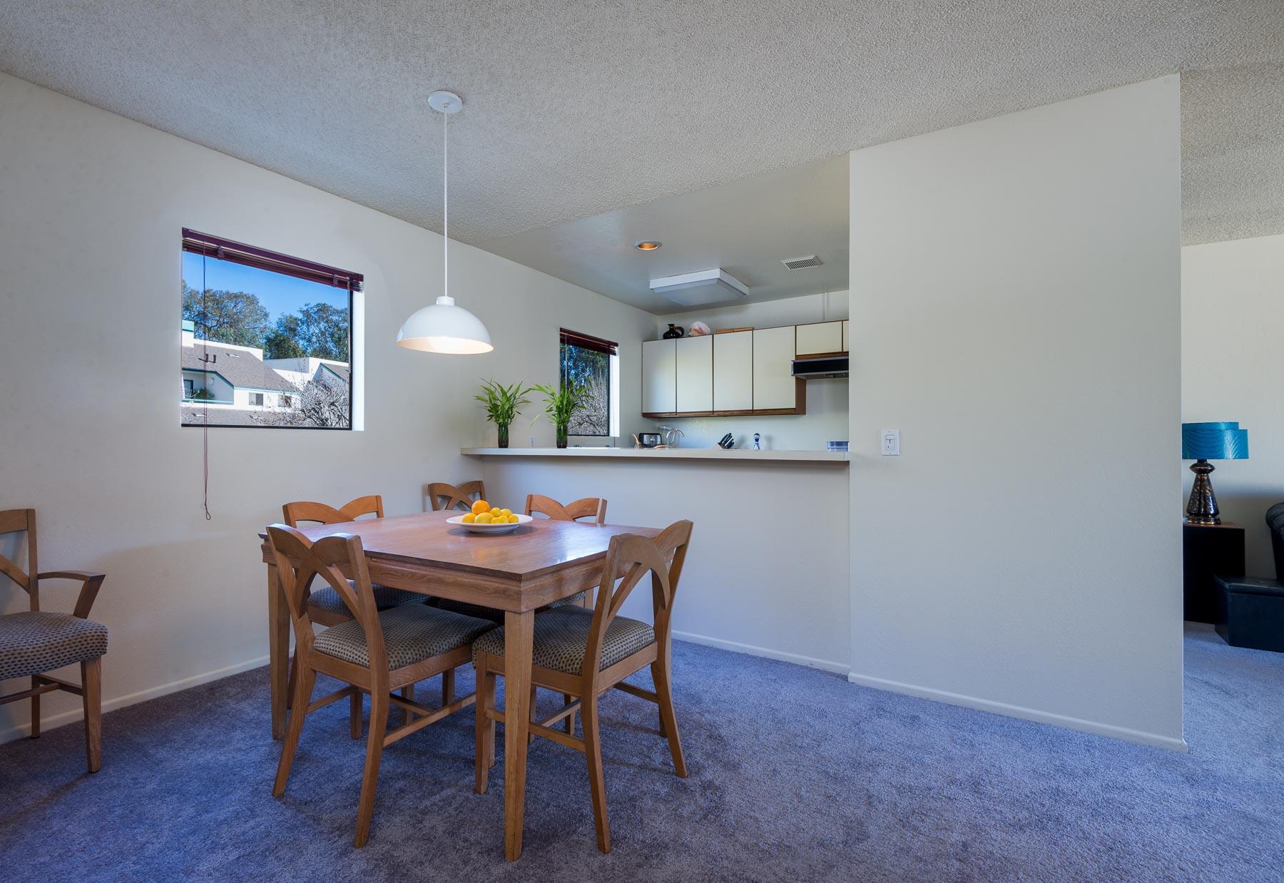 3570 Modoc Road, Unit 15 Santa Barbara, CA 93105 - Photo 4 of 9 Dining