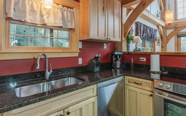 $599,000 | 55 Sunset Circle, Alstead, NH 03602