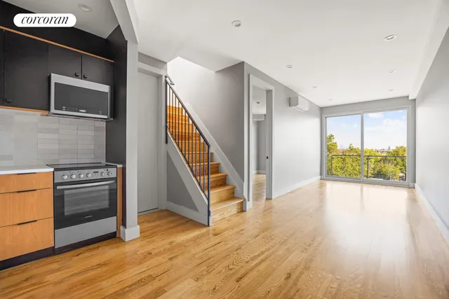 $695,000 | 1226 Saint Marks Avenue, Unit 4A | Weeksville