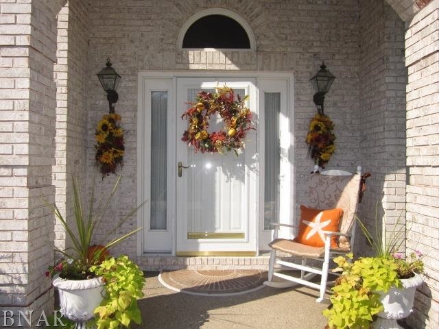 13894 Deer Ridge Road Bloomington, IL 61705 - Photo 3 of 30