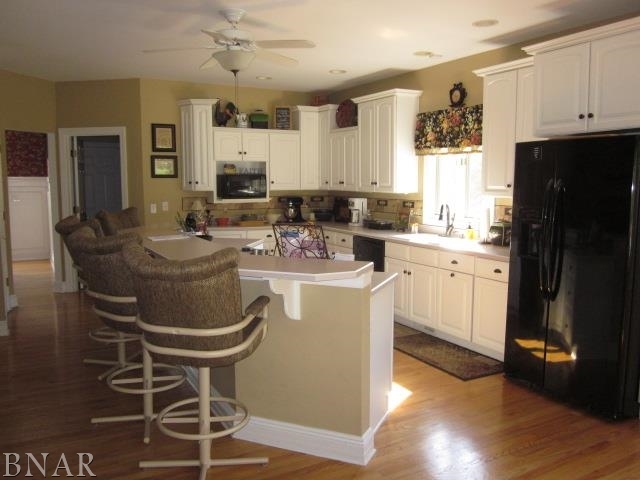 13894 Deer Ridge Road Bloomington, IL 61705 - Photo 7 of 30