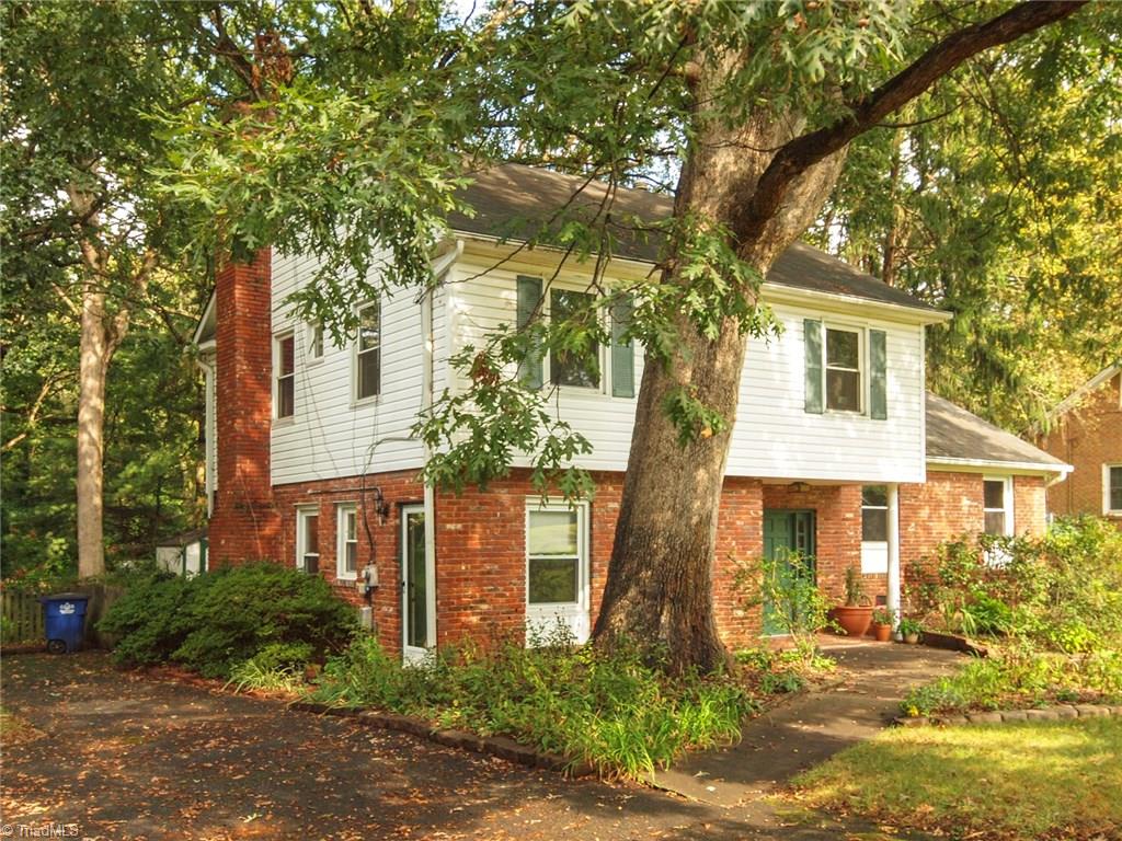 3211 Polo Road Winston-Salem, NC 27106 - Photo 1 of 27 Paradise on Polo Road!