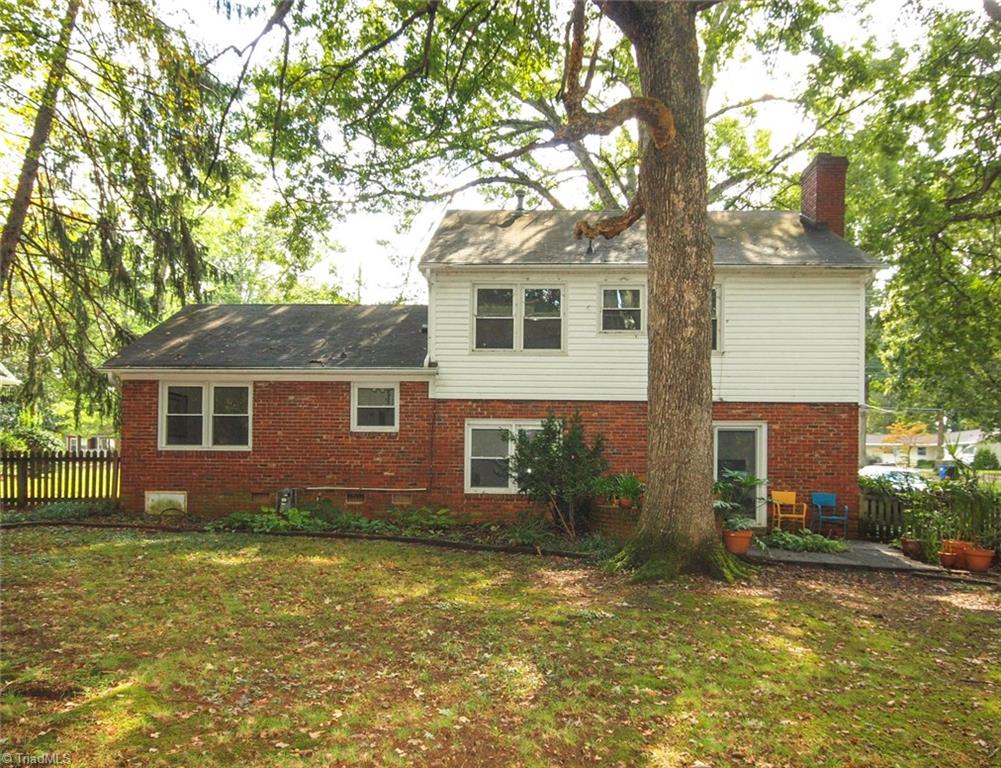 3211 Polo Road Winston-Salem, NC 27106 - Photo 24 of 27 Private Fenced Back Yard