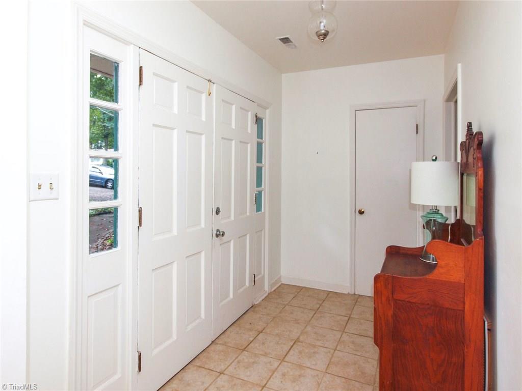 3211 Polo Road Winston-Salem, NC 27106 - Photo 4 of 27 Double Door Entry