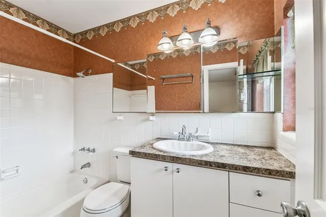 $4,500 | 4508 Henderson Boulevard, Tampa, FL 33629