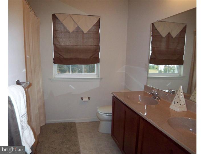 272 Jennings Way Mickleton, NJ 08056 - Photo 17 of 23 Bathroom