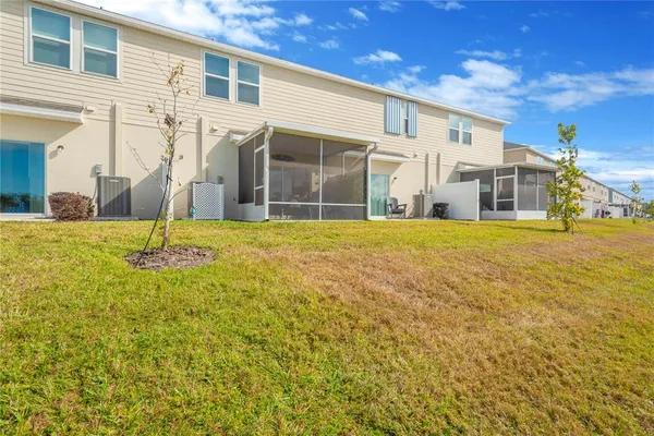 $2,300 | 11779 Glenside Terrace, Palmetto, FL 34221