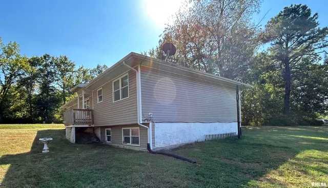$189,500 | 744 Cardinal Road, Carbondale, IL 62901