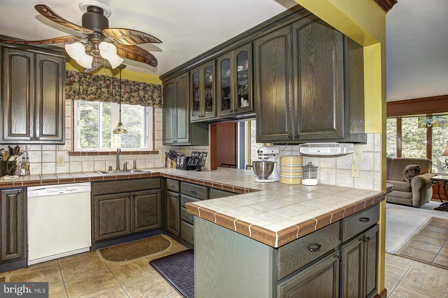 715 Silver Run Valley Road Westminster, MD 21158 - Photo 8 of 30 Kitchen