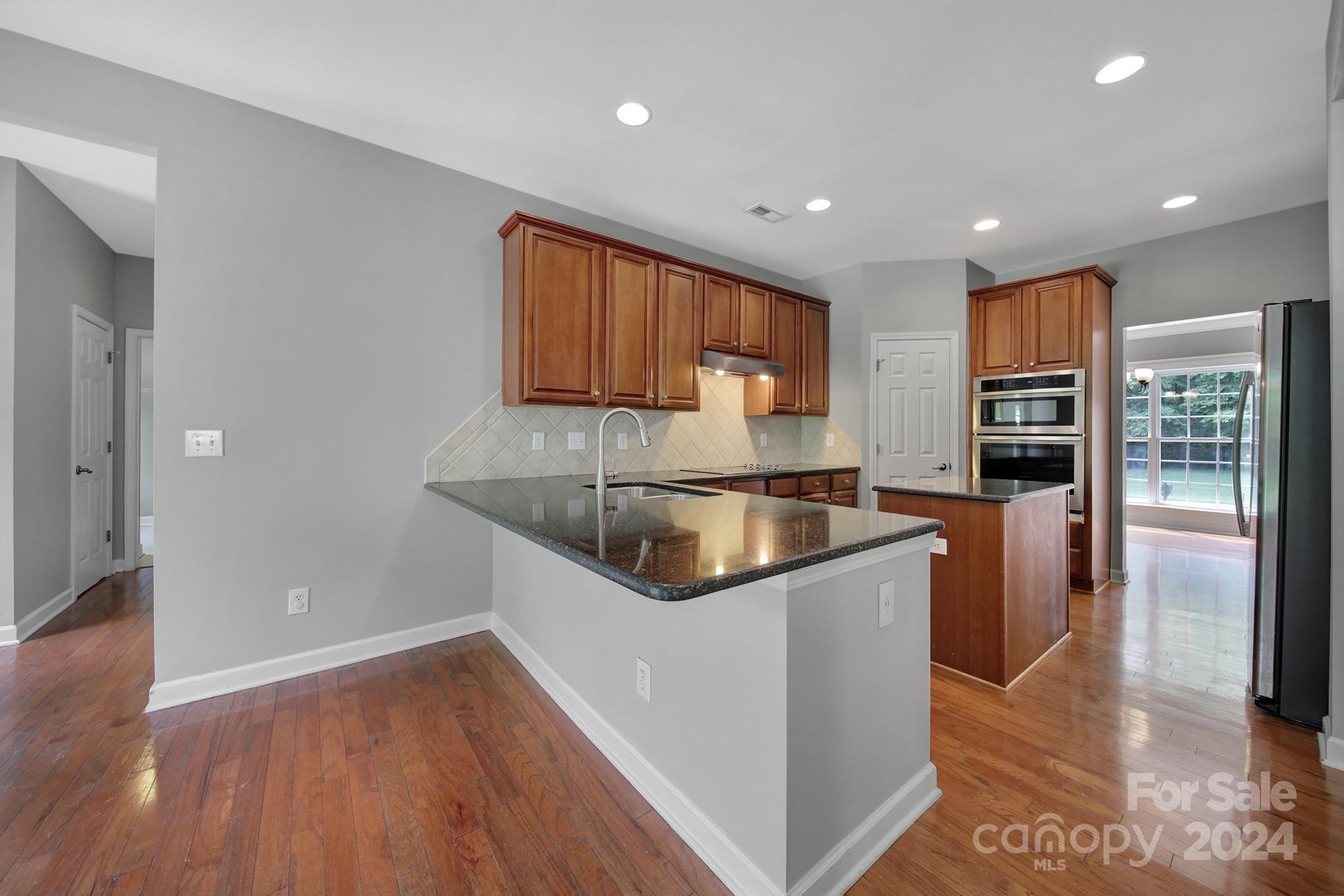 3359 Norwich Road Fort Mill, SC 29715 - Photo 9 of 44 Gallery Image 9