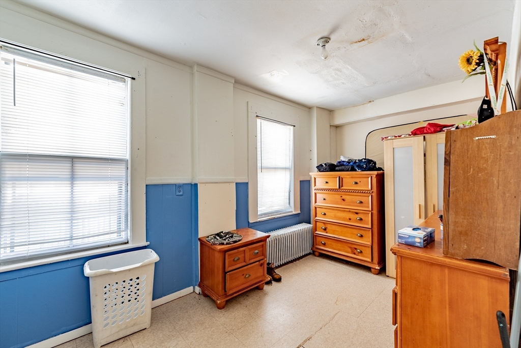 41 Tyler Street Springfield, MA 01109 - Photo 8 of 19 Gallery Image 8