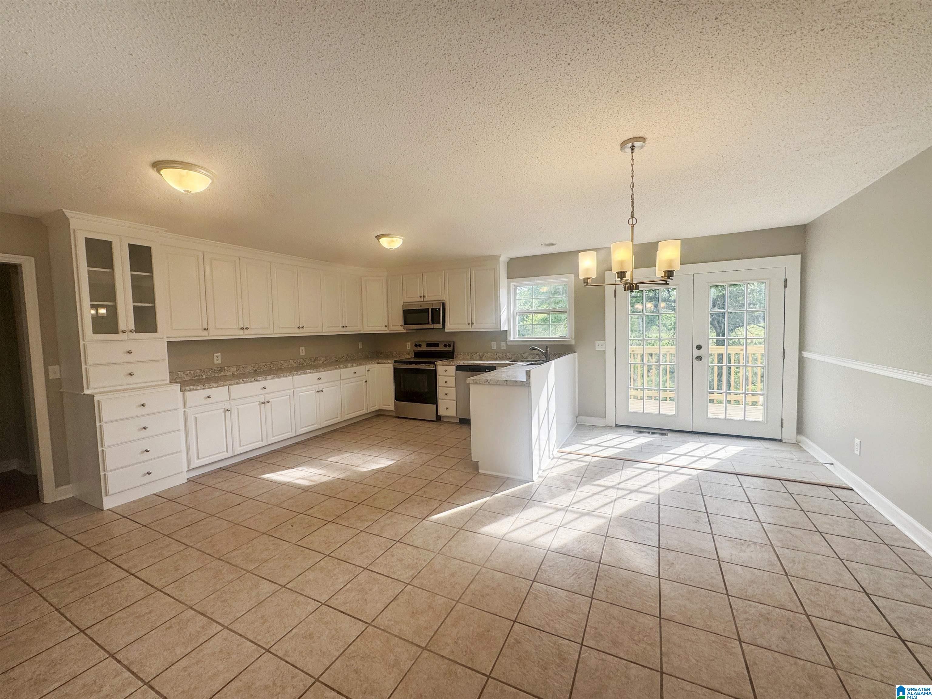 1914 Loop Road Moody, AL 35004 - Photo 19 of 46