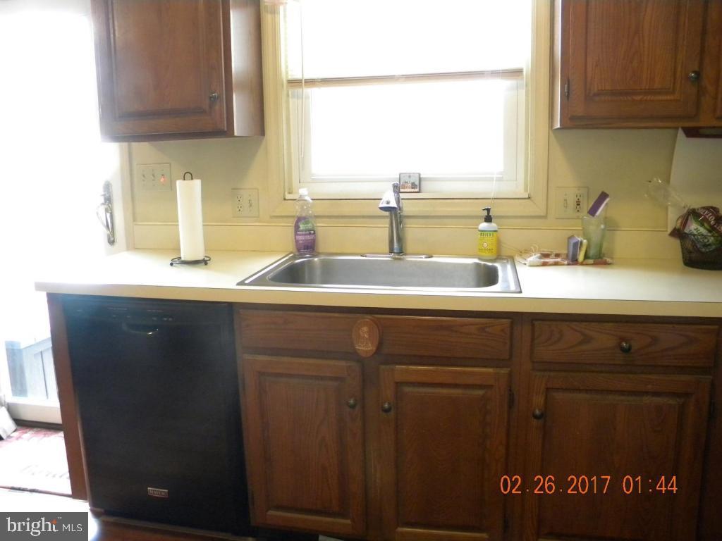 11 Pheasant Lane Lititz, PA 17543 - Photo 6 of 19