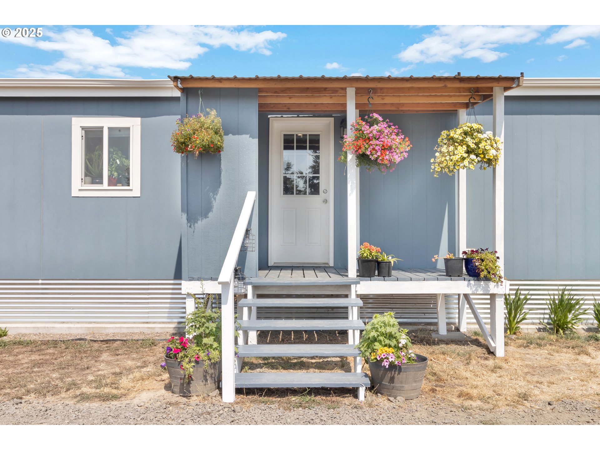 24550 Southwest Red Prairie Road Sheridan, OR 97378 - Photo 21 of 33 a view of entryway front of house