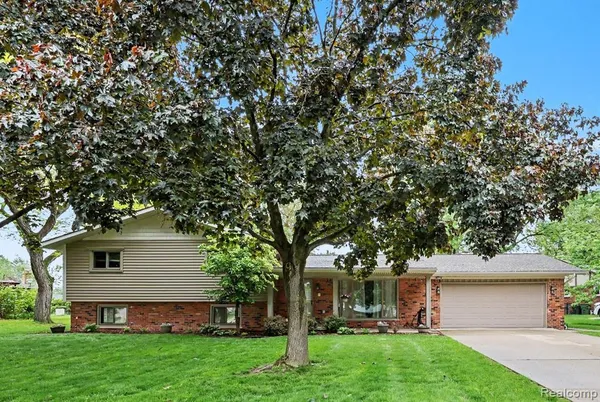$399,000 | 13555 Terry Drive, Utica, MI 48315