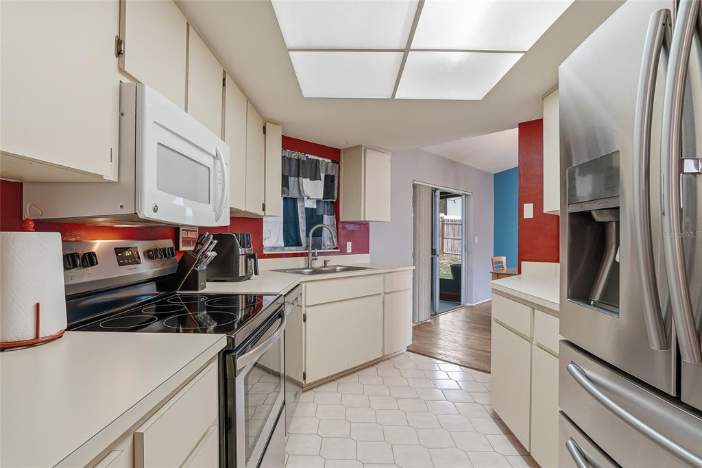 1376 Newhope Road Spring Hill, FL 34606 - Photo 19 of 36 Gallery Image 19