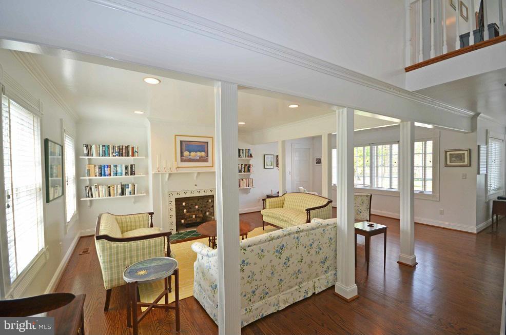 8855 Kemp Road Easton, MD 21601 - Photo 14 of 28 Living Room
