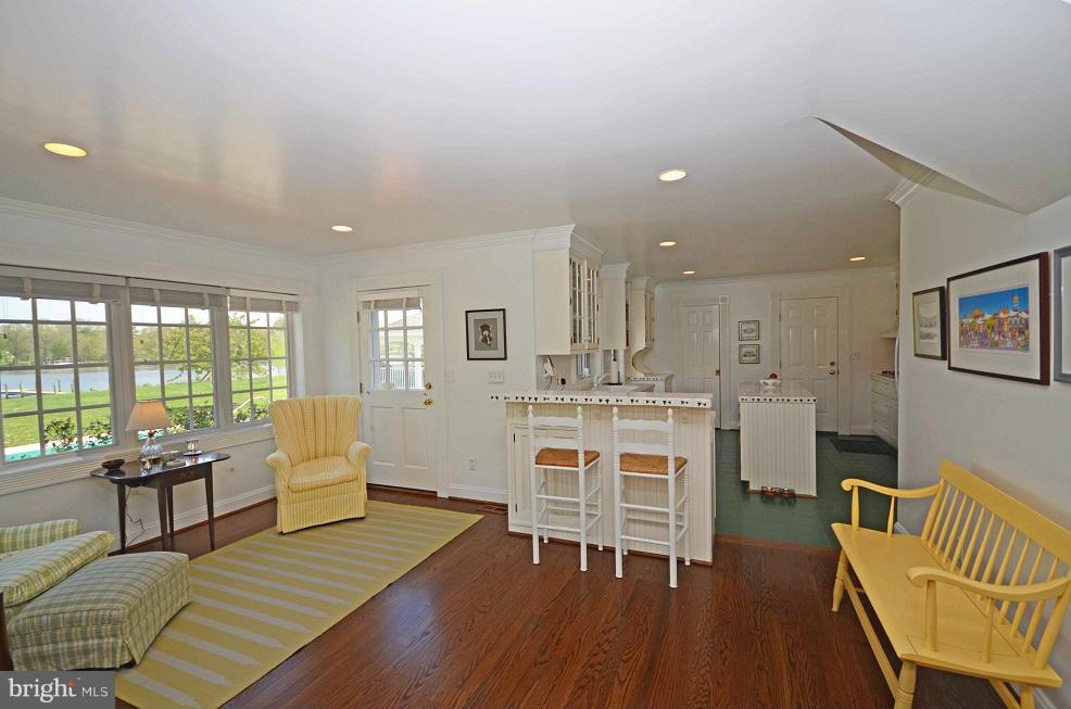 8855 Kemp Road Easton, MD 21601 - Photo 19 of 28 Breakfast Room