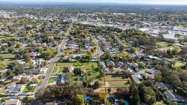 an aerial view of multiple house
