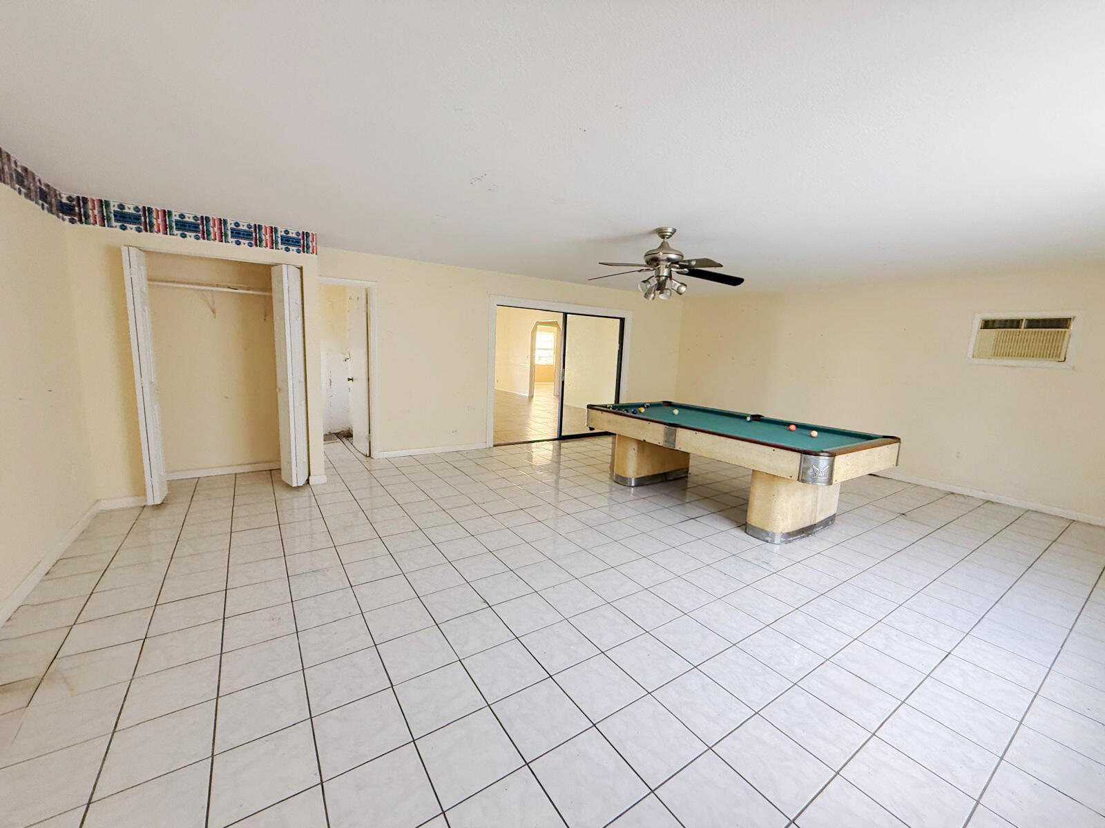 2361 Southeast 27th Street Okeechobee, FL 34974 - Photo 30 of 31 a view of an empty room