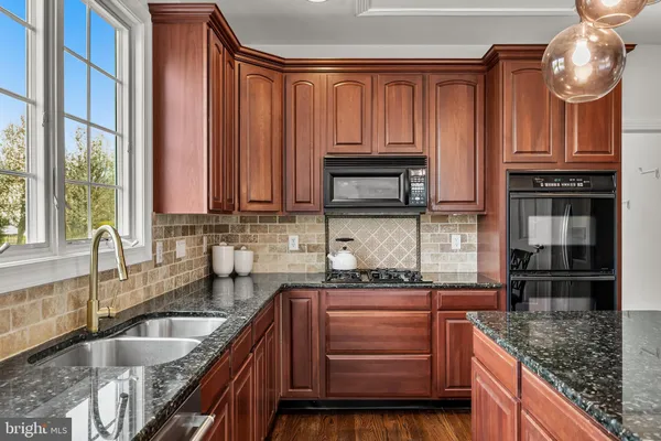 $1,020,000 | 5 Periwinkle Place, Lumberton, NJ 08048