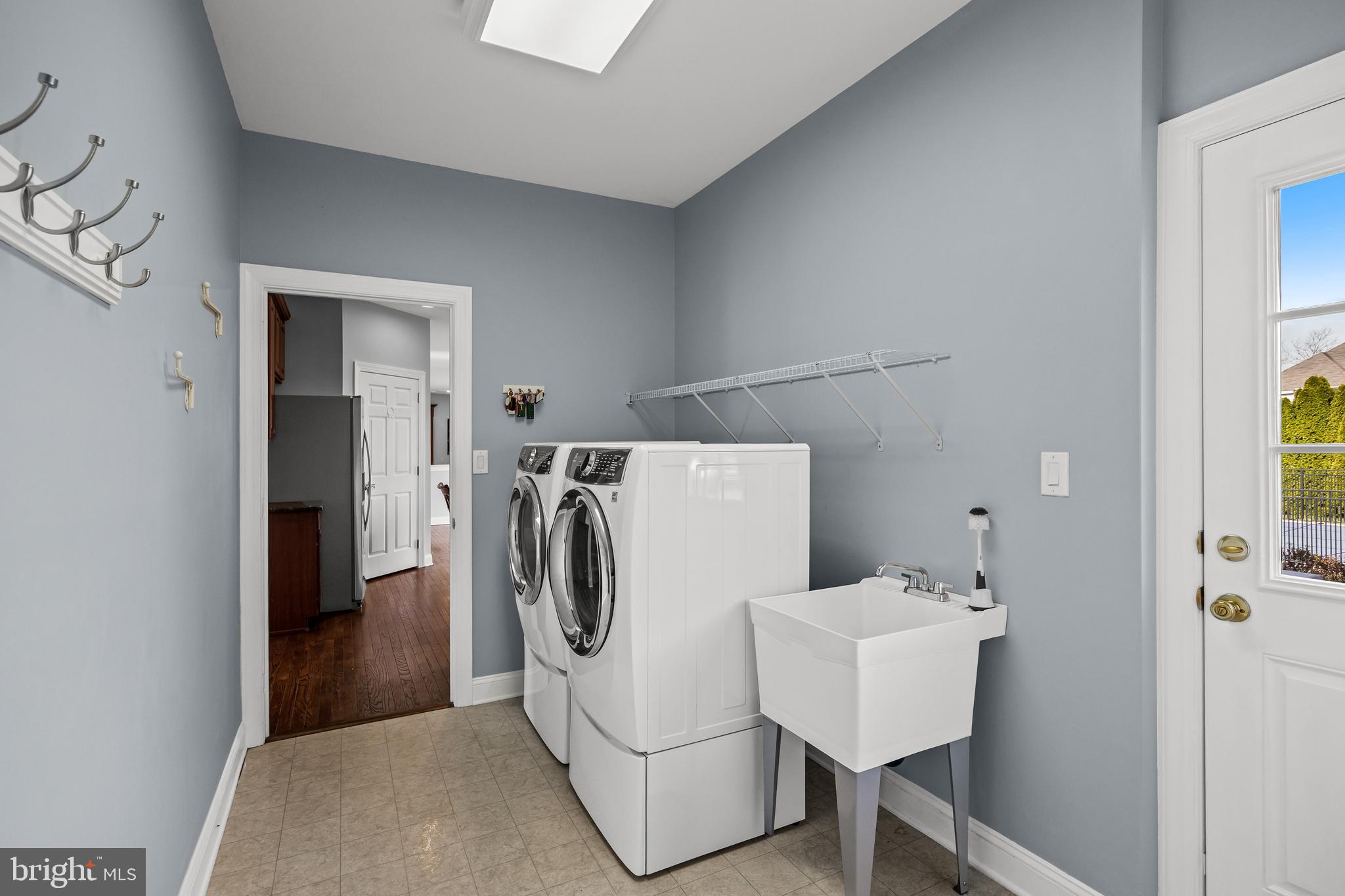 5 Periwinkle Place Lumberton, NJ 08048 - Photo 29 of 61 Mud room