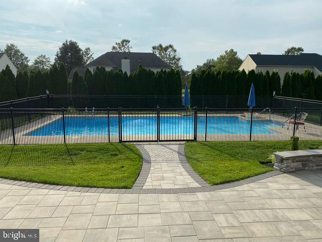 5 Periwinkle Place Lumberton, NJ 08048 - Photo 3 of 61 concrete pool w liner
