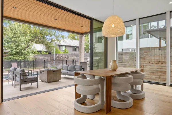 $2,599,900 | 2024 Ford Street, Austin, TX 78704