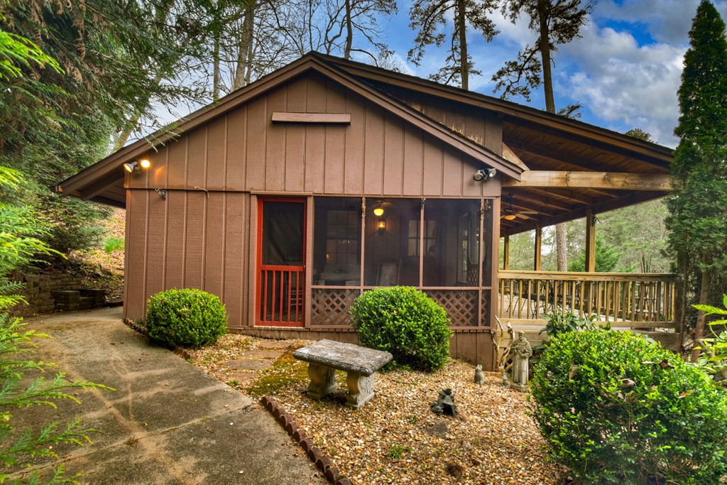190 Village Road Murphy, NC 28906 - Photo 26 of 50 a front view of a house