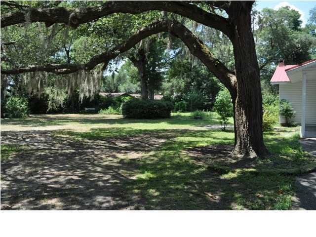 6524 Hamilton Bridge Road Milton, FL 32570 - Photo 2 of 18 Gallery Image 2