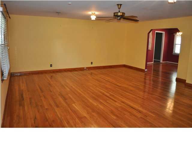 6524 Hamilton Bridge Road Milton, FL 32570 - Photo 6 of 18 Gallery Image 6