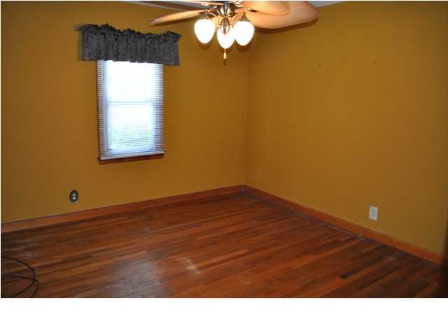 6524 Hamilton Bridge Road Milton, FL 32570 - Photo 7 of 18 Gallery Image 7