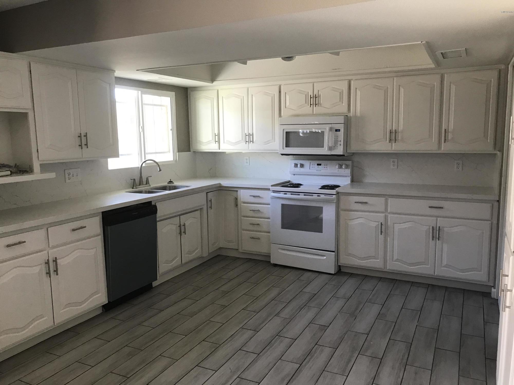 4163 South Mill Avenue Tempe, AZ 85282 - Photo 2 of 14 8EFCA833-607E-489D-90E3-F222BE98A411