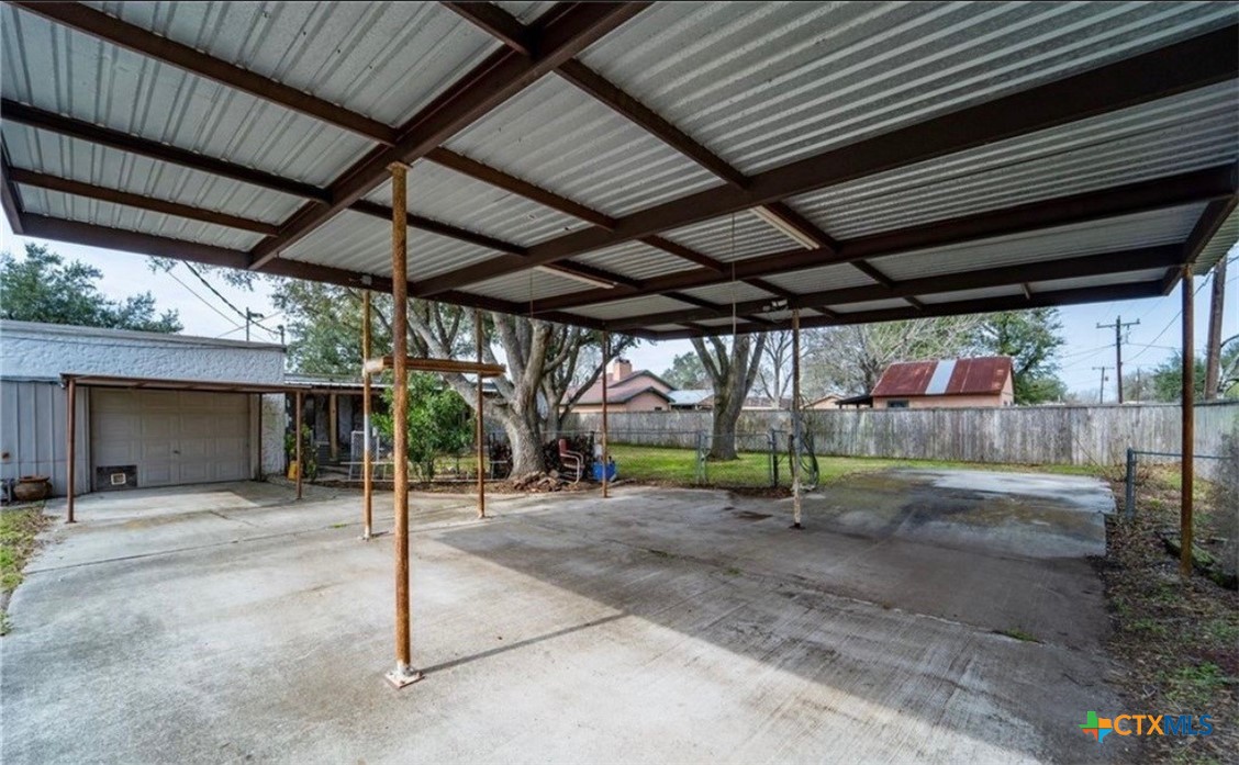 112 Stratford Street Victoria, TX 77905 - Photo 11 of 13 a view of outdoor space and porch