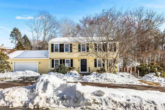 $599,900 | 20 Colony Avenue, Buzzards Bay, MA 02532