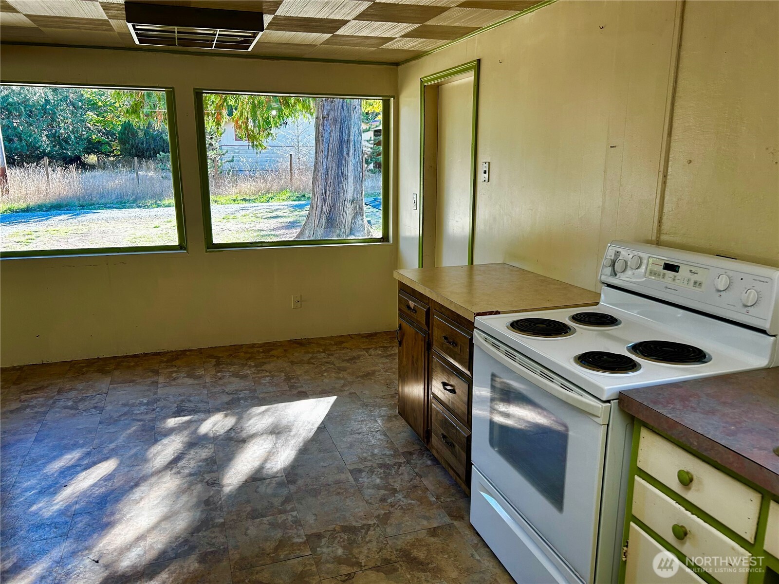 1800 Monroe Road Port Angeles, WA 98362 - Photo 25 of 38 Gallery Image 25