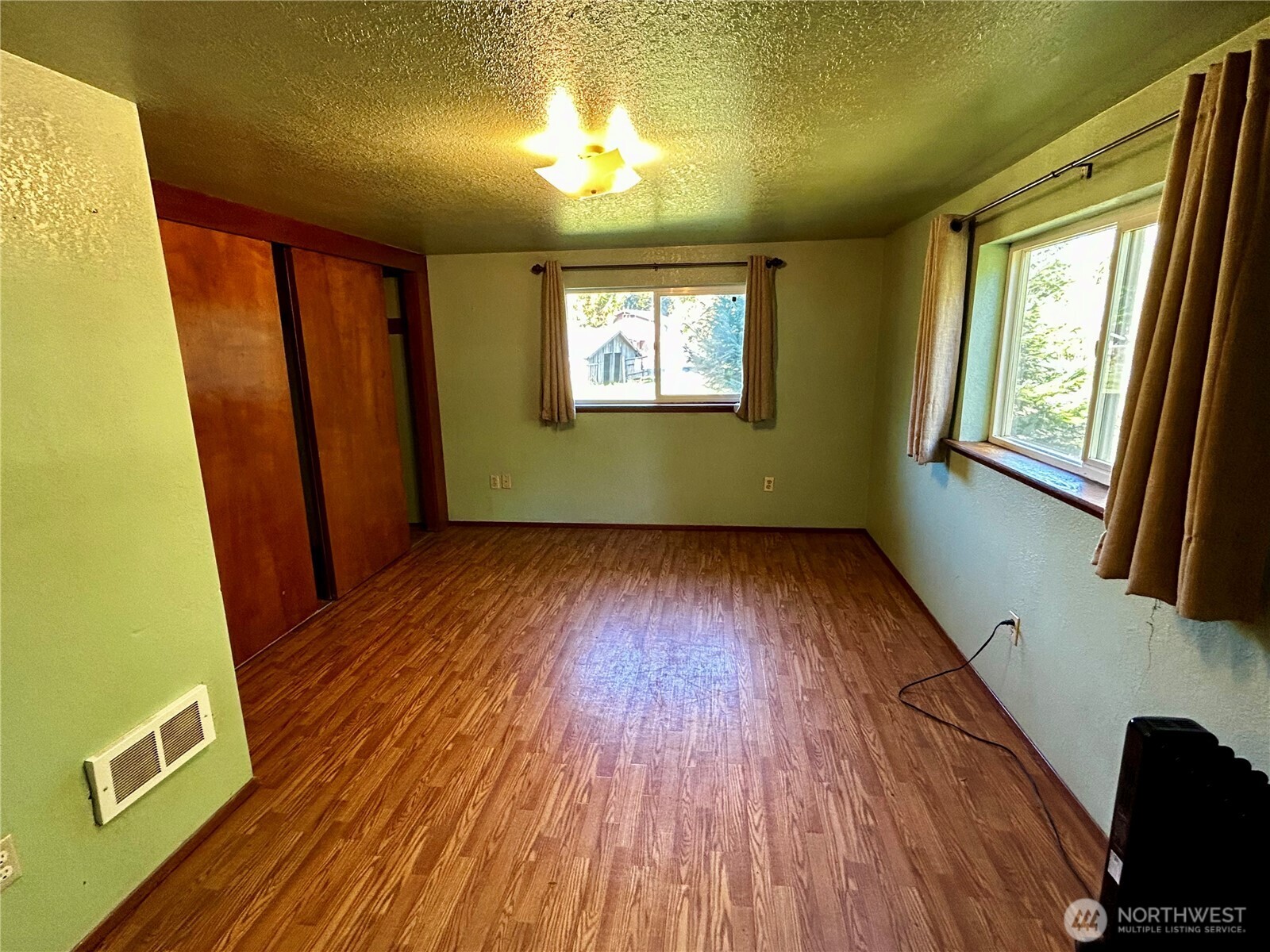 1800 Monroe Road Port Angeles, WA 98362 - Photo 33 of 38 Gallery Image 33