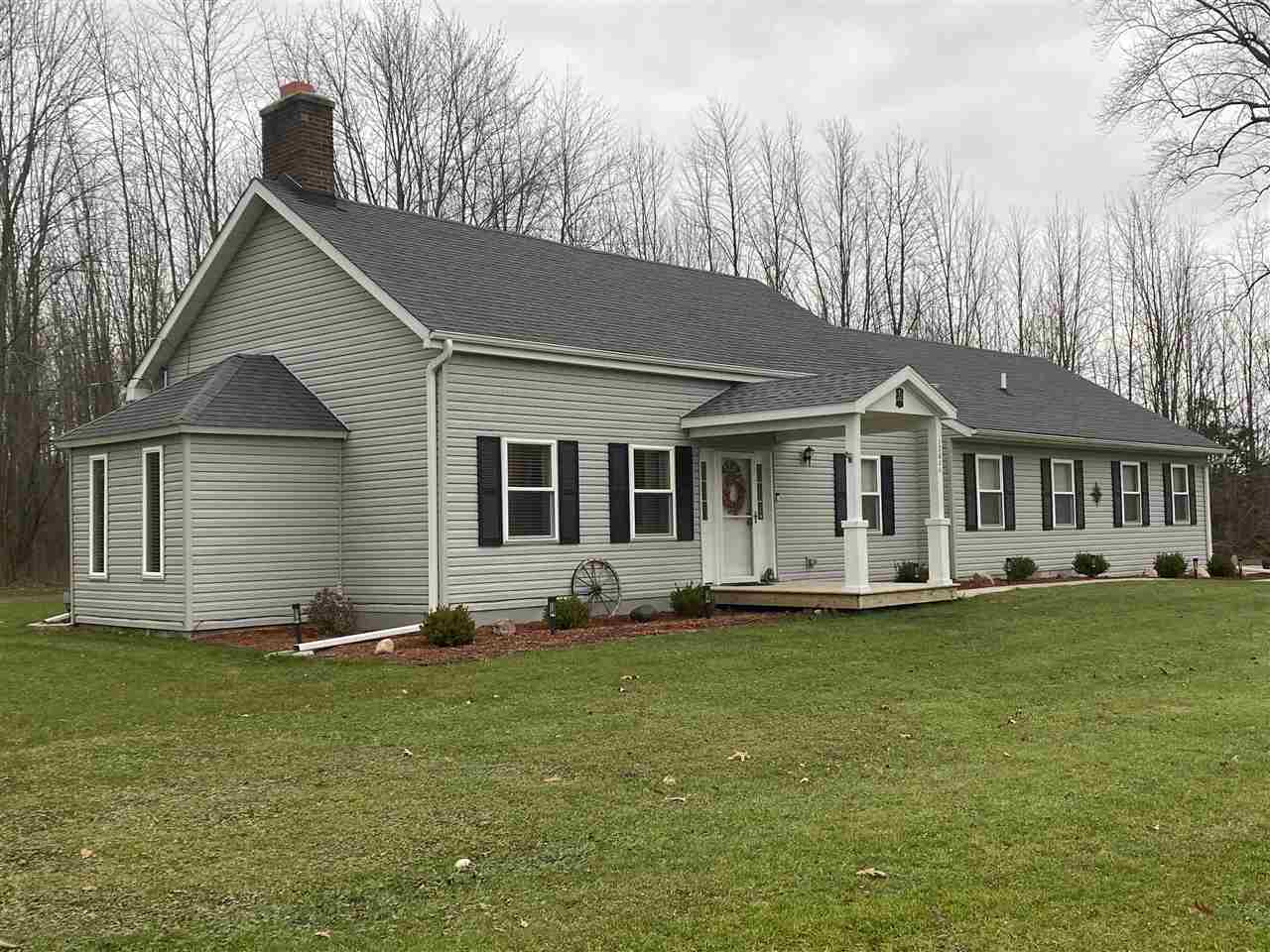 12011 Hogan Road Gaines, MI 48436 - Photo 9 of 26