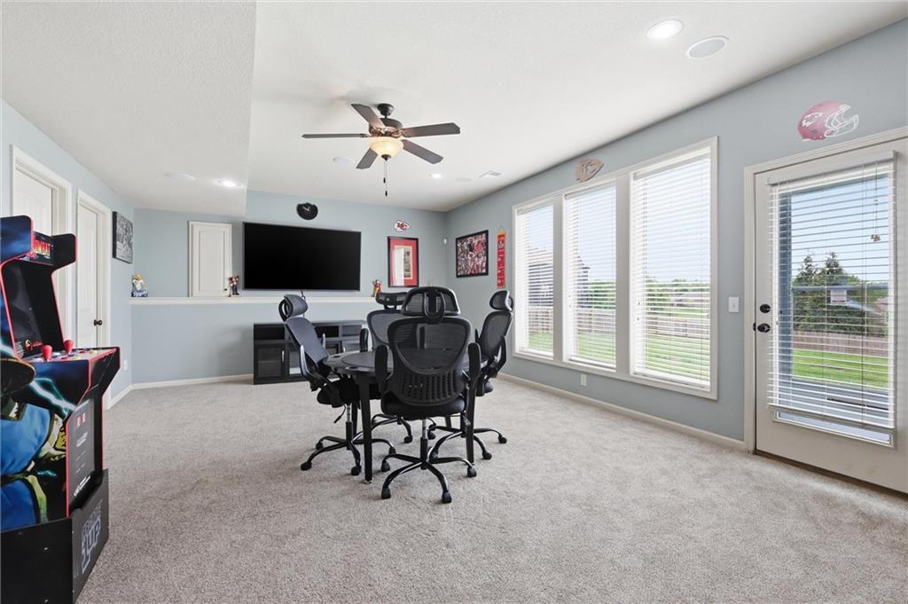 1217 Hampton Drive Raymore, MO 64083 - Photo 29 of 43