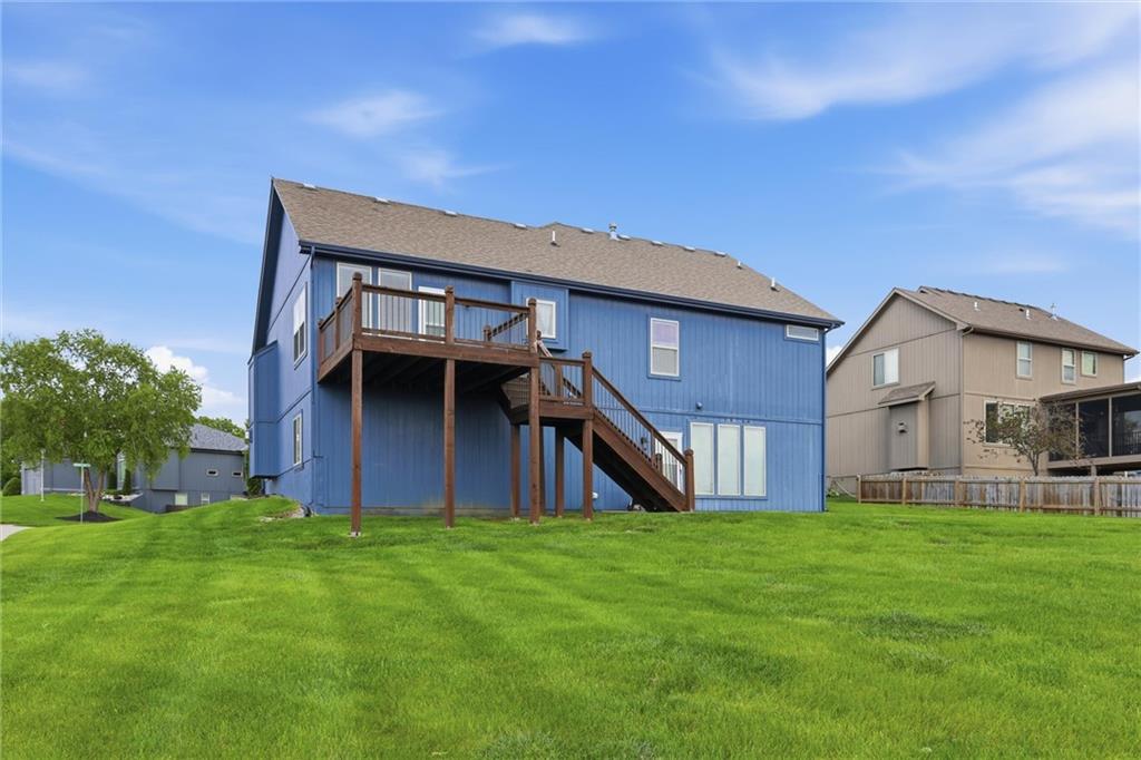 1217 Hampton Drive Raymore, MO 64083 - Photo 34 of 43