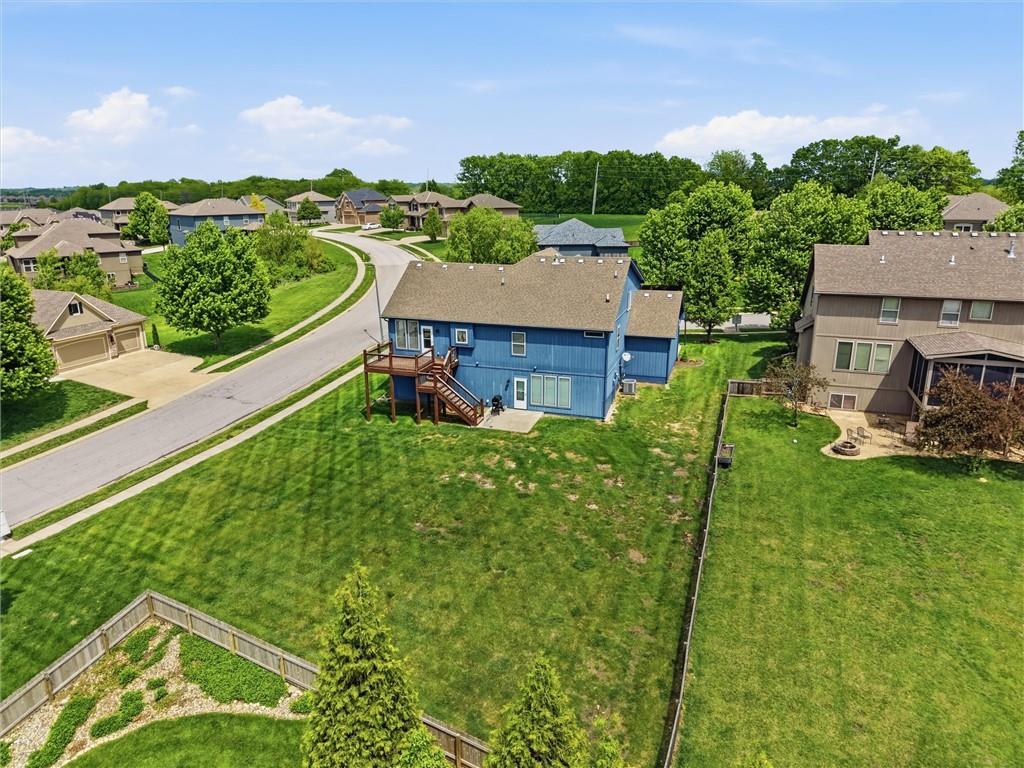 1217 Hampton Drive Raymore, MO 64083 - Photo 37 of 43