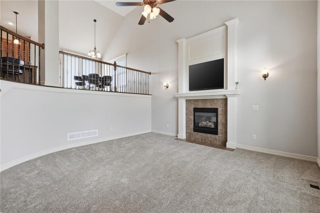 1217 Hampton Drive Raymore, MO 64083 - Photo 6 of 43