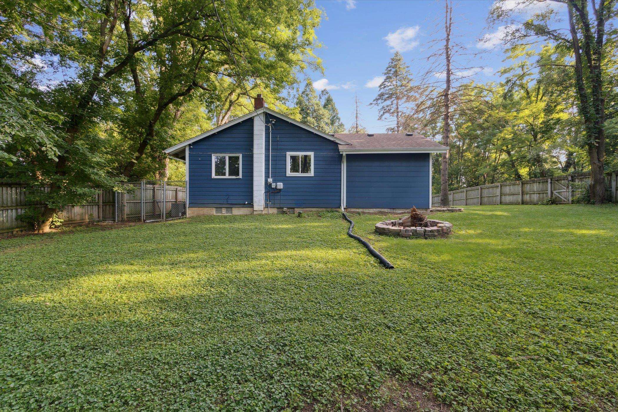 4884 Guilford Road Rockford, IL 61107 - Photo 32 of 33 Gallery Image 32
