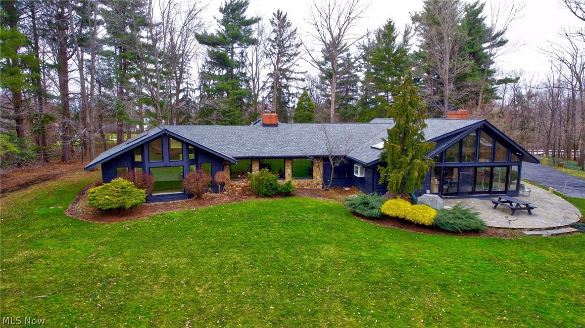 31500 Jackson Road Chagrin Falls, OH 44022 - Photo 1 of 35 Gallery Image 1