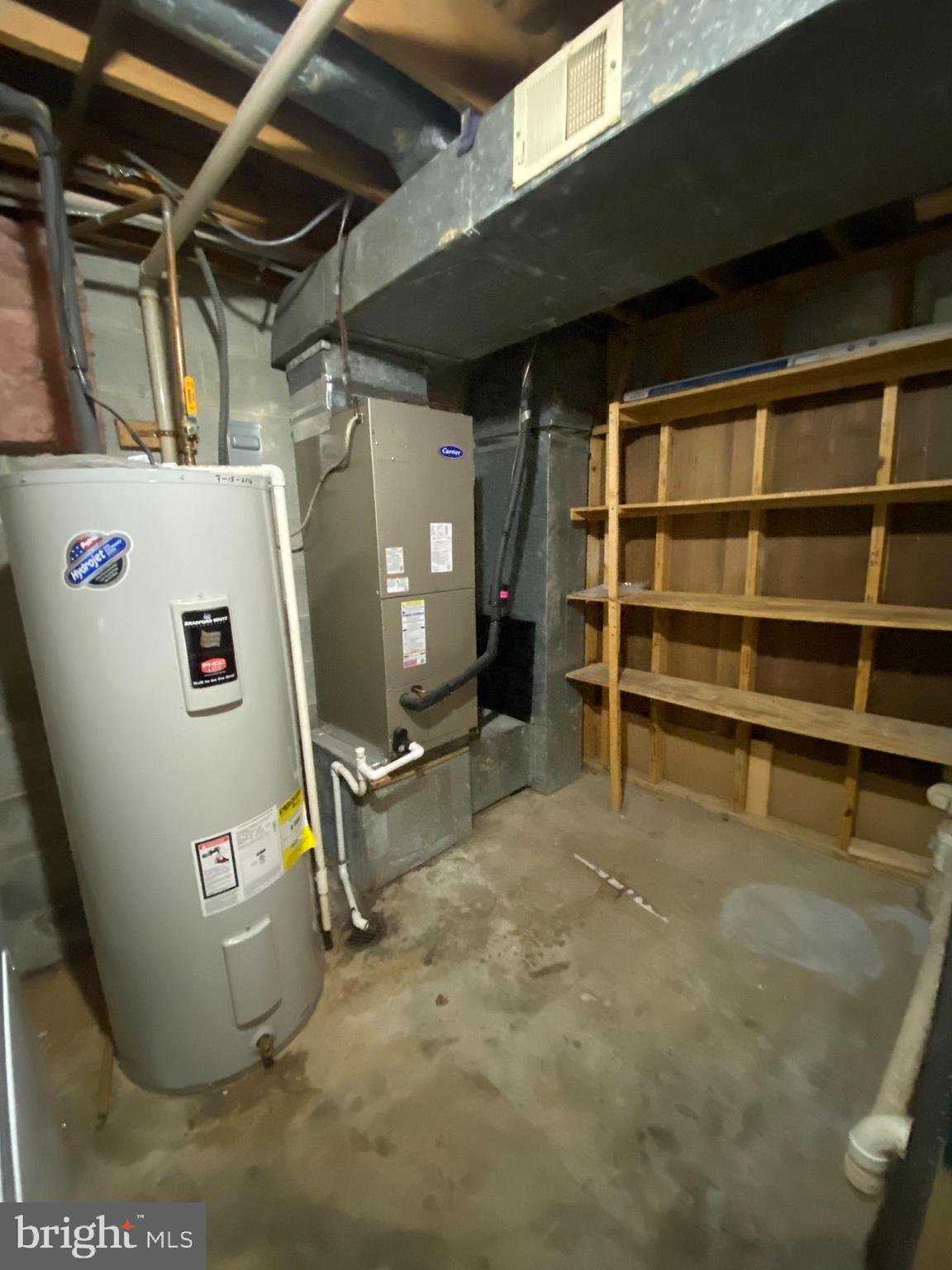 8900 Shamrock Court Springfield, VA 22152 - Photo 17 of 19 Utility Room