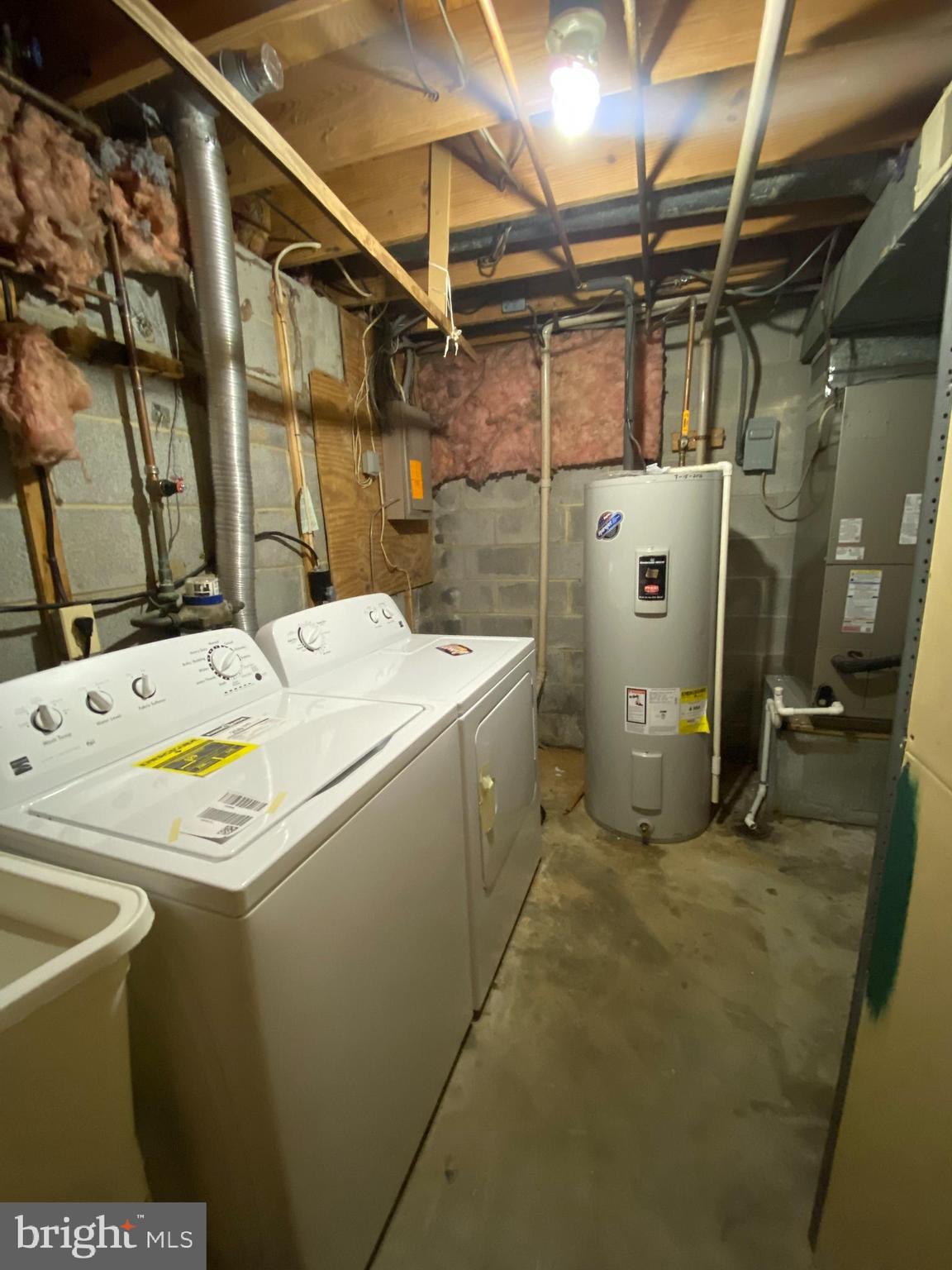 8900 Shamrock Court Springfield, VA 22152 - Photo 18 of 19 Basement- Washer and Dryer