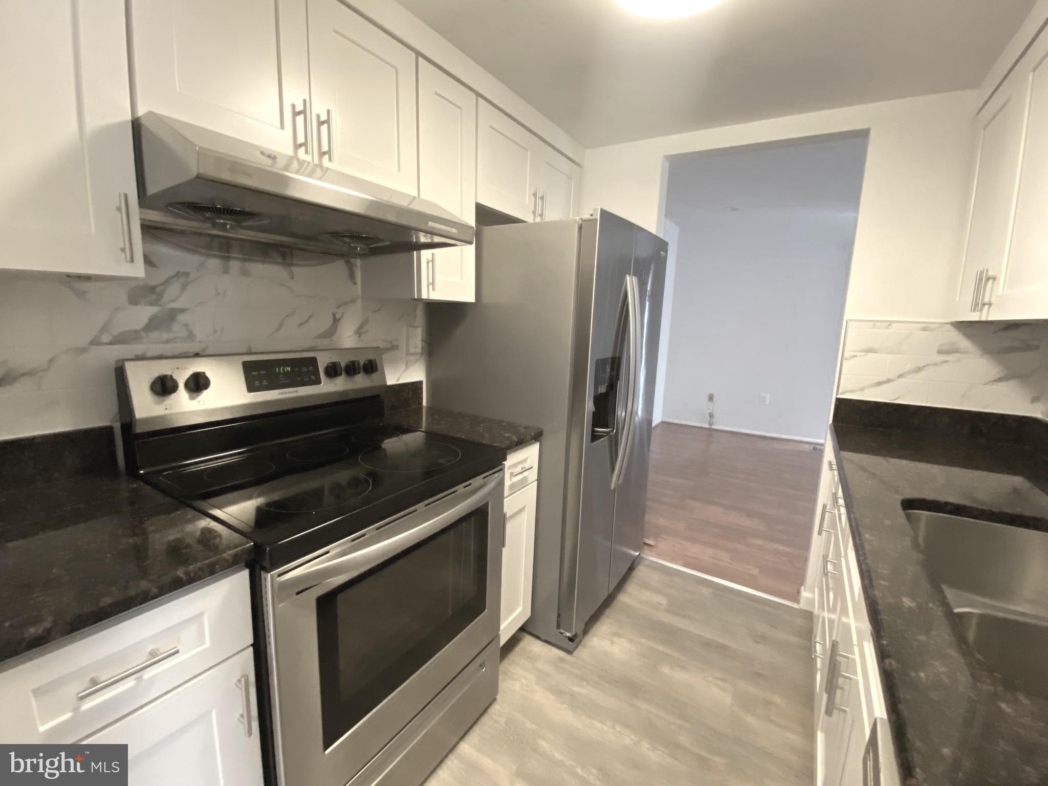 8900 Shamrock Court Springfield, VA 22152 - Photo 4 of 19 New Kitchen