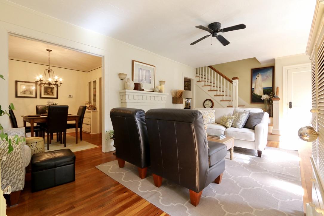 310 North Ridge Street Southern Pines, NC 28387 - Photo 2 of 32 TQTqX9onR26sRx9B3Ex+yA_thumb_3236