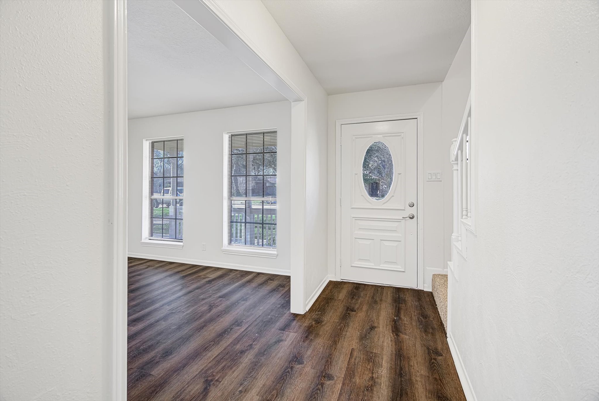 216 Any Way Street Lake Jackson, TX 77566 - Photo 11 of 49 a view of a livingroom with wooden floor and a window