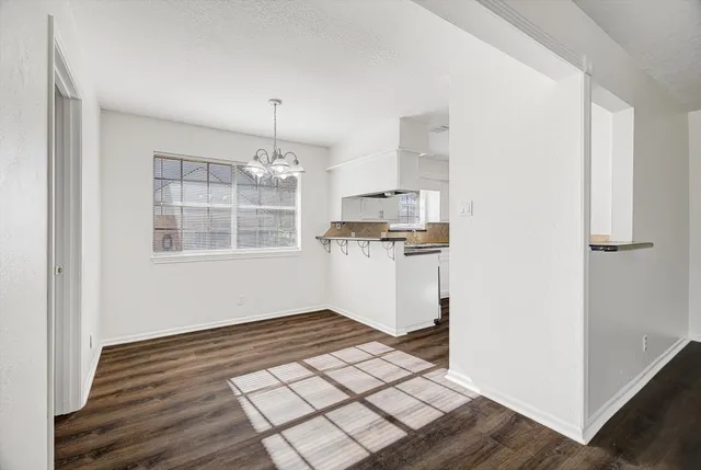 $350,000 | 216 Any Way Street, Lake Jackson, TX 77566